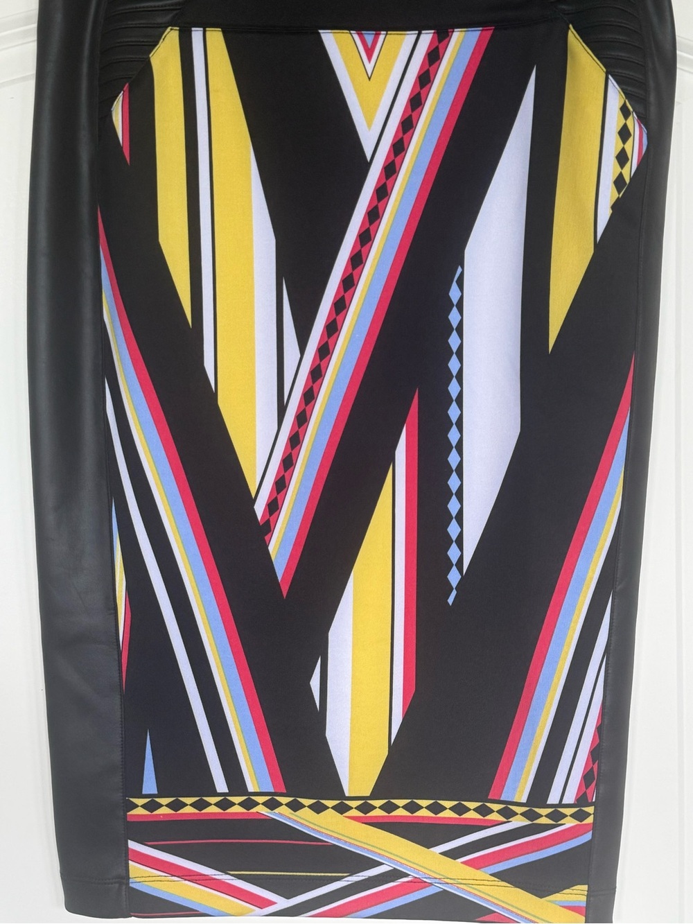 Bisou Bisou Michele Bohbot Geometric Print Faux Leather Trim Pencil Skirt Size 6